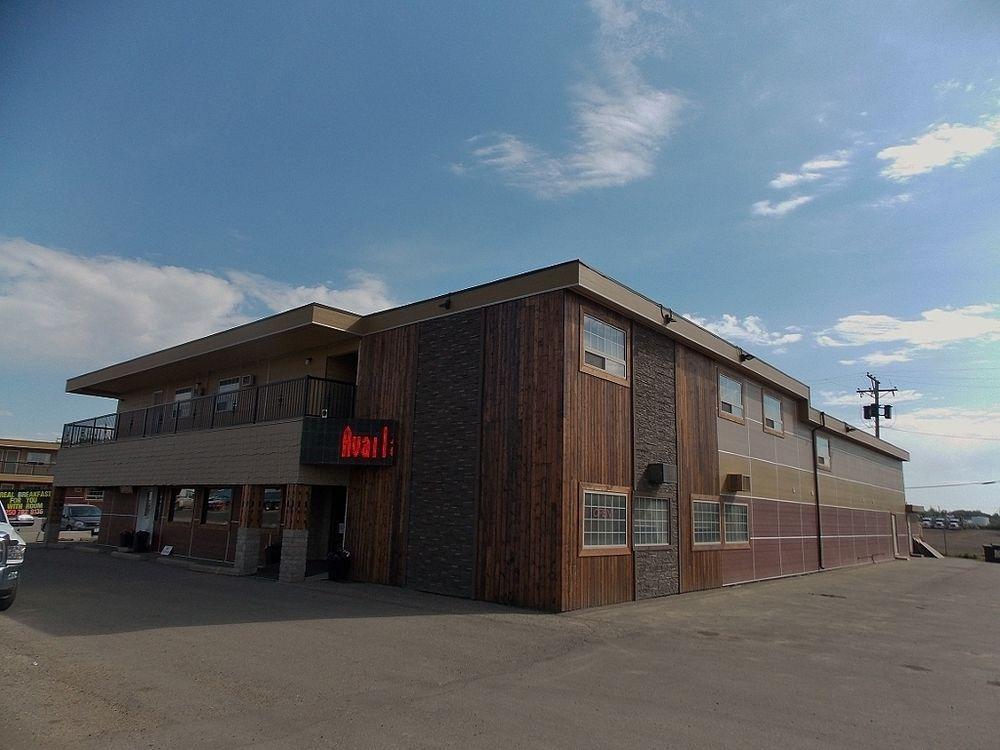 Travelodge By Wyndham Dawson Creek Exterior photo